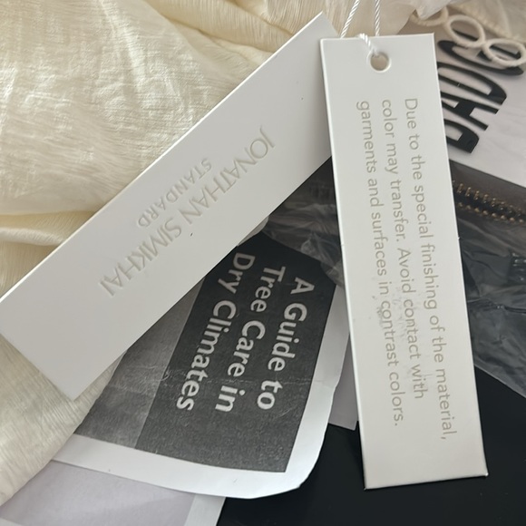 NWOT Jonathan Simkhai Blouse.  Size Medium - Picture 4 of 4